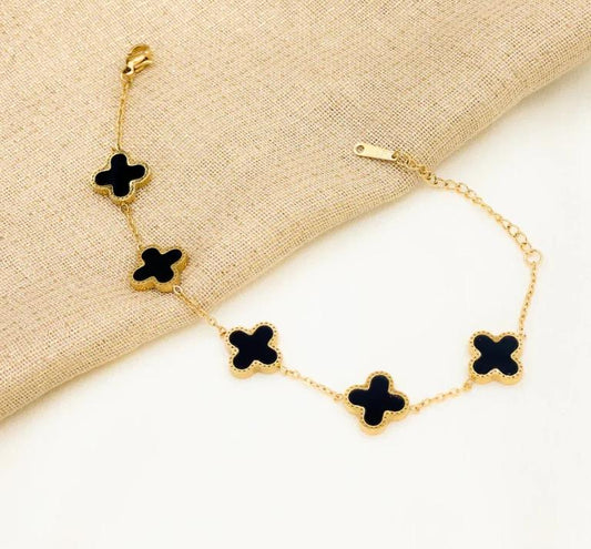 Elegant Clover Charm Bracelet